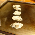 お好み焼 どんどん - 牡蠣玉お好み焼き（冬季限定）1058円(税込）　牡蠣やいてます♡