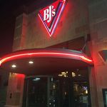 BJ's Restaurant & Brewhouse - お店♪