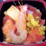 2016.12.4。海鮮丼のアップ。