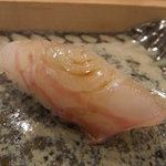 鮨処 有馬 - 平目