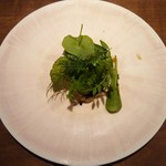 アカ - 対馬産穴子の片面炙り 香味野菜、バルサミコ酢がけ