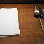 アカ - テーブルセッティング