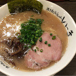 博多長浜らーめん いっき - ラーメン 650円