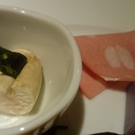 CUCINA KURAMOCHI - 鮭の風味が濃い鮭白子、モルタデッラ、シャッキリ紫大根