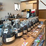 リトル コート コーヒー - 店内
