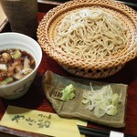 Gimpa Chitei Yazawa - 鴨蕎麦¥1600　蕎麦を味わうというより肉汁頼り過ぎ。値段も高い