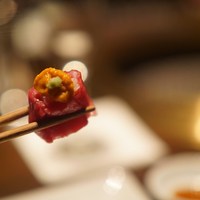 うしごろバンビーナ 銀座店 - 雲丹と特選赤身肉のロール寿司