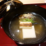 銀座 しのはら - 椀物　すっぽんと胡麻豆腐と葱