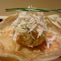 銀座 しのはら - お禊　蟹の身の下には鮟肝を混ぜた酢飯