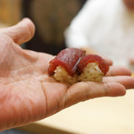 初音鮨 - まぐろ漬け