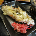 みのや - ちくわ天と紅生姜天