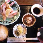 おけしょう鮮魚の海中苑 - カニ刺し定食