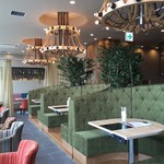 韓国料理bibim’ - 大人気ソファ席