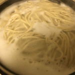 やなぜうどん - 家で、茹であがった
                                うどん