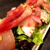 定番！お刺身サラダ