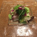 ペルージュ - サラダ(魴鮄、梭子魚の炙りのサラダ)