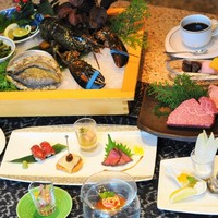【鉄板焼】翡翠コース よりゴージャスに活海鮮と黒毛和牛ステーキを楽しんでいただけるコース