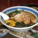 金源　餃子坊 - 醤油ラーメン 480円