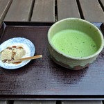 島の茶屋 あぶらや - 抹茶セット（わらび餅）