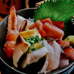 Nukumorino Daidokoro Engawa - 海鮮丼