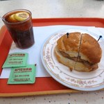 Macau Tsui Yuen Restaurant - 葡式豬扒包