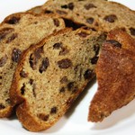 ベッカライ ビオブロート - オーガニックレーズンパン720円