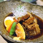 黒豚しゃぶしゃぶ銀座 羅豚 - 黒豚角煮