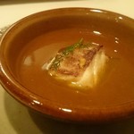 パッソ・ア・パッソ - ノドグロのスープに鯛を乗せて