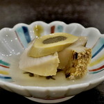 鮨 泰蔵 - 煮アワビ　肝とともに