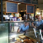 Honolulu Coffee Experience Center - ナイスなパツキン若女子たち(￣▽￣)