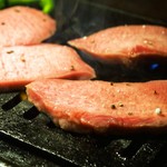 焼肉くろちゃん - 厚切塩タン