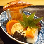 Kiharu - きはるのお昼 1500円 の和え物、棒鮨、など