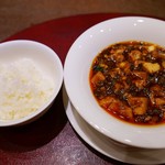 齋華 - 【8品目】麻婆豆腐、御飯