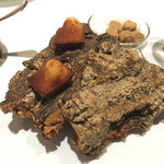 ラチュレ - 熊の脂のフィナンシェ