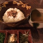 あぐ～のそぼろ茶漬け