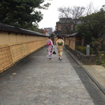 つる幸 - 金沢の街並みと美女！