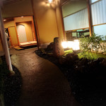 つる幸 - 庭先の様子！