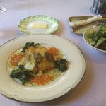 ベル・ブランシュ - 白身魚の盛合せとサラダ