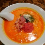 ジャンジャン軒 - とまとラーメン