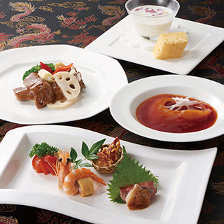 定番から創作中華まで、季節の料理を味わえる四季旬菜コース