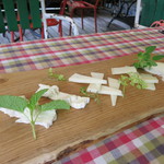 アンドシングス ハチガハナ - 