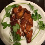SEN YO - 丸鶏のパリパリ揚げ（半羽）