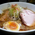 札幌 凡の風 - 味噌のドアップ