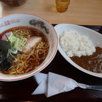 平成軒 - 昔風ラーメンセット   850円
            ラーメン＆カレーライス