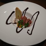 加藤牛肉店シブツウ - デザート（チョコレートババロア）