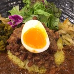 SPICY CURRY 魯珈 - 御飯の上には魯肉飯♡