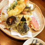 活魚料理いしかわ - 天ぷら盛り合わせ