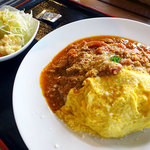 レストランありす - オムチーズカレー918円