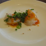 洋食katsui - 有料のアルコール一杯に付き・小さいオードブルが付く・・・生タコキムチソース