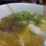 ぶたや - ラーメン　\600